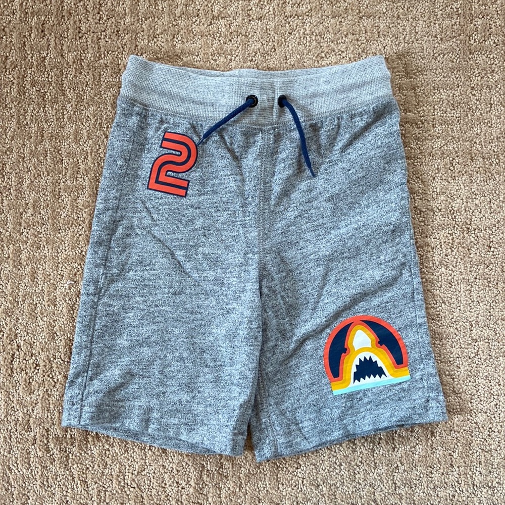 Euc Gap Shark Shorts! Size S(6/7)